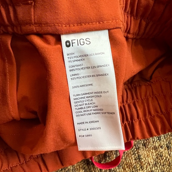 Figs Dirty Chai scrub set and waffle underscrub XS (XS petite bottoms) - Picture 4 of 8